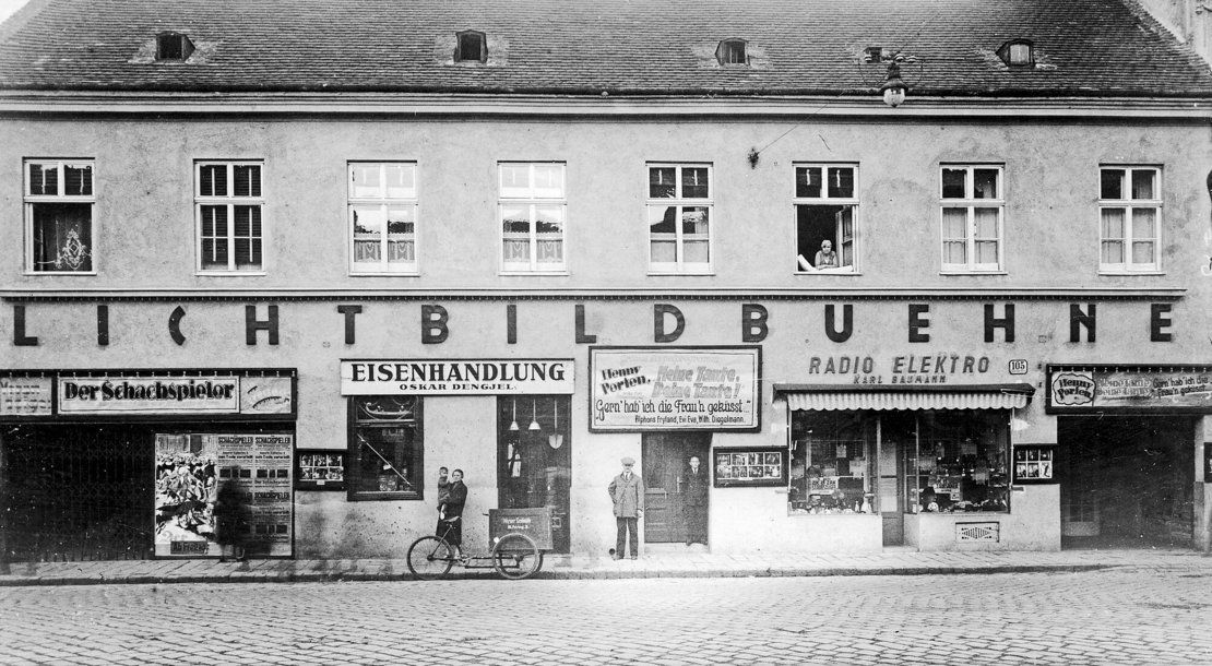 Schiele and the Mechanical Landscape of Experience in Early Austrian Cinema