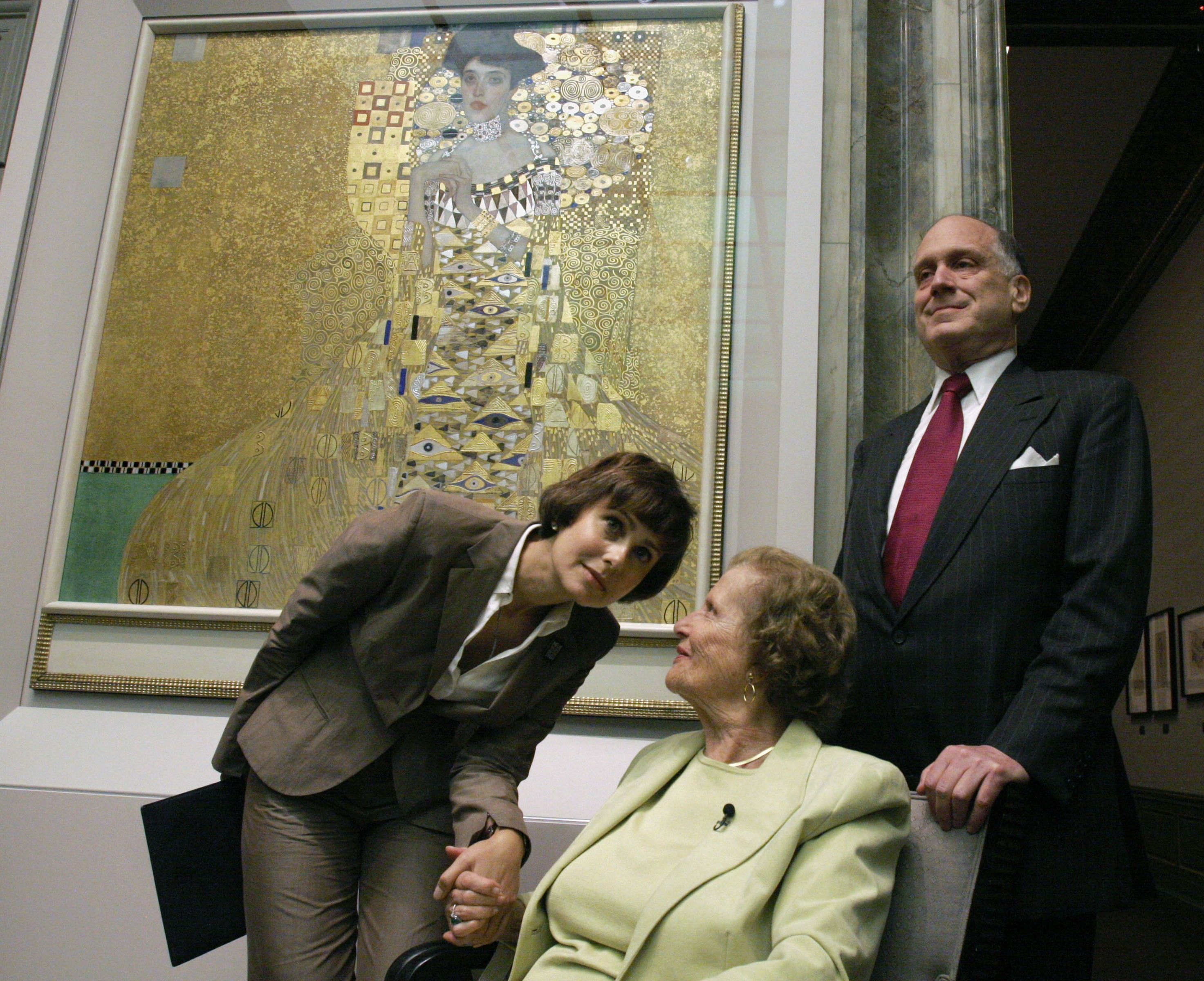 Renée Price, Maria Altmann, and Ronald S. Lauder at the exhibition opening.